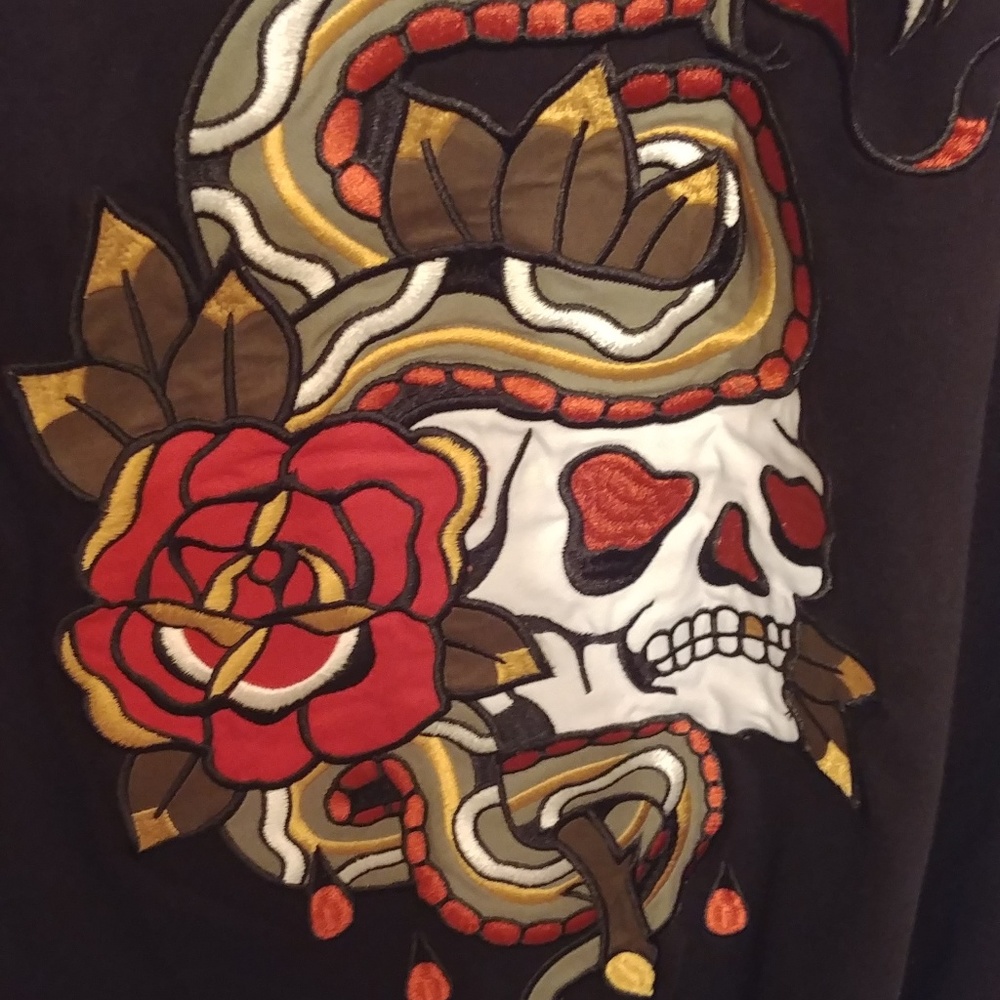 Reason brand xl embroidered t shirt